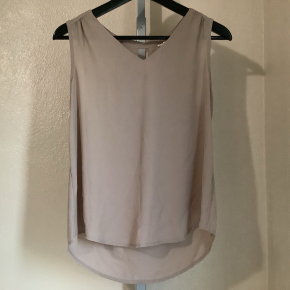 EM Women’s Top Size Small - Picture 1 of 7
